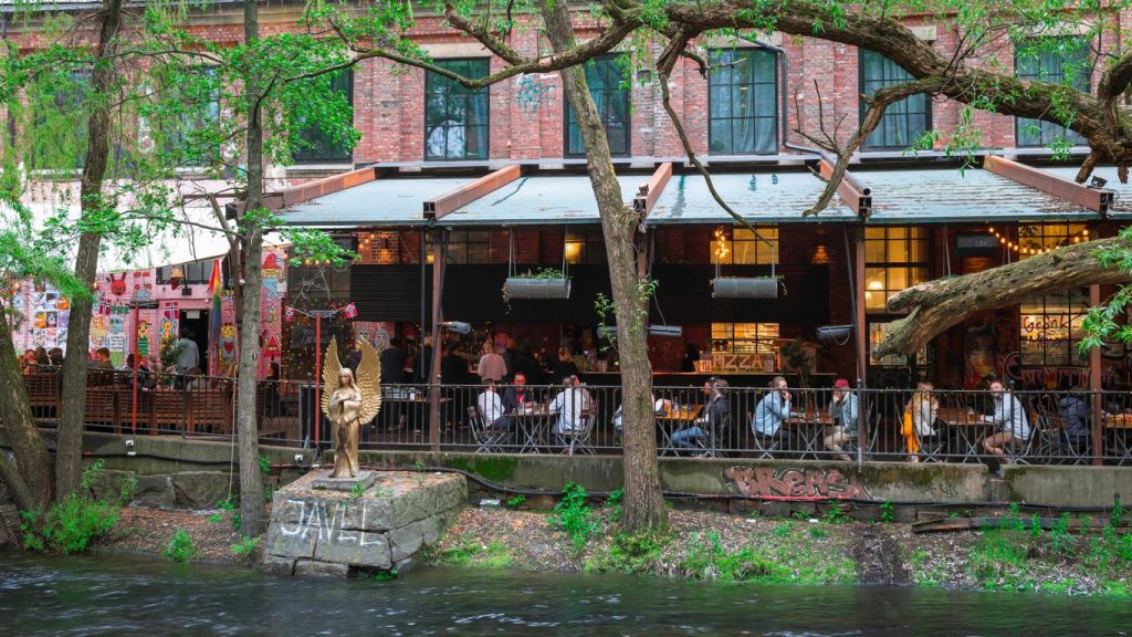 Terraza del restaurante Statholdergaarden.