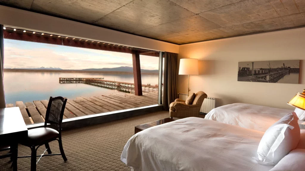 Imagen interior del hotel lujosa The Singular Patagonia.