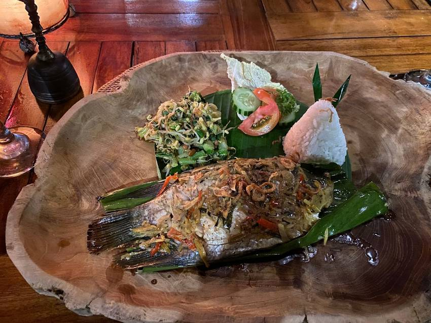 Plato tradicional del restaurante Warung Padang Kecag